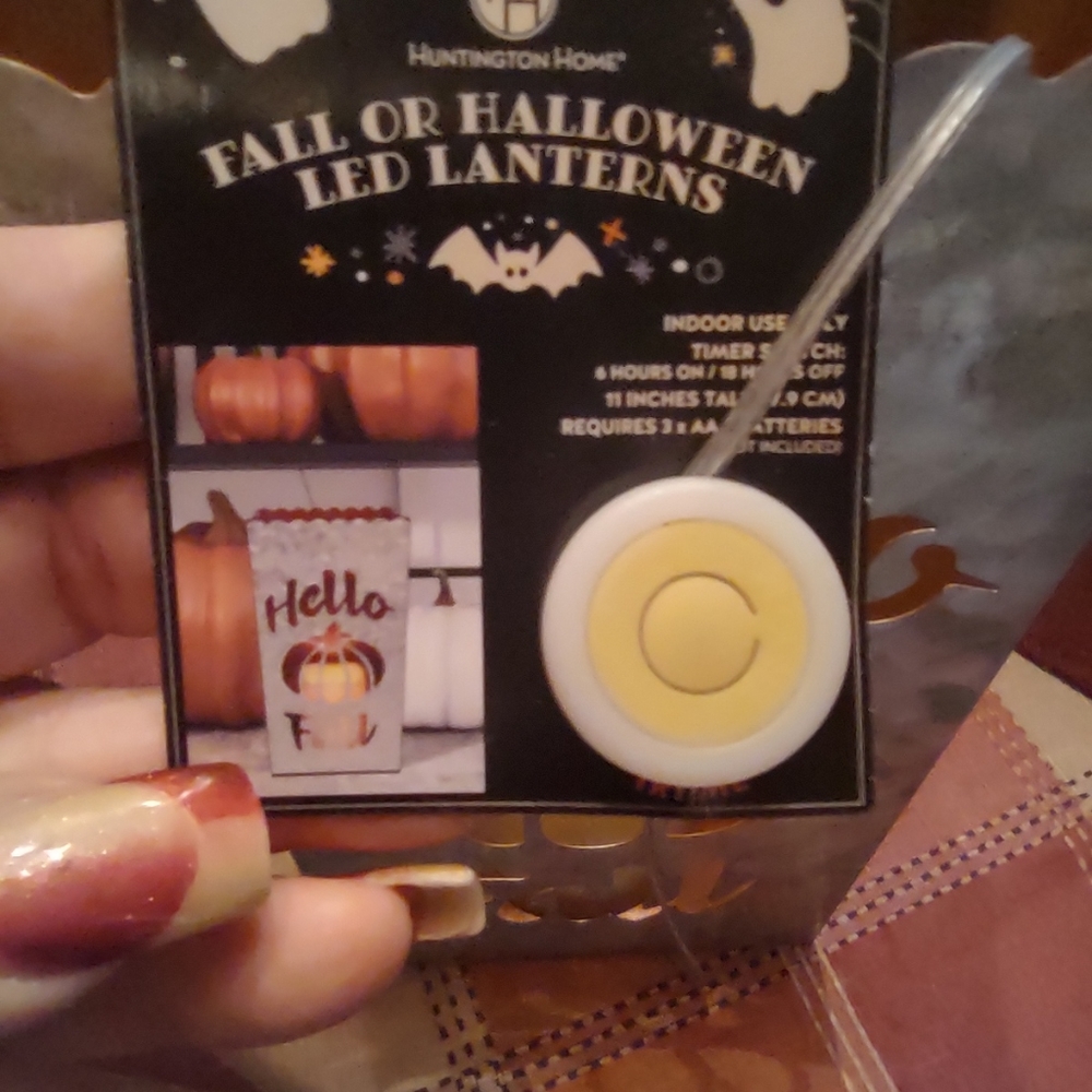 Hello Fall 🎃 lantern - Picture 5 of 10